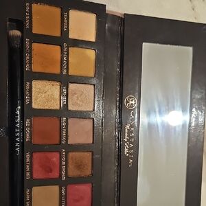 Anastasia Beverly Hills Eyeshadow Palette - Rich Reds and Golds